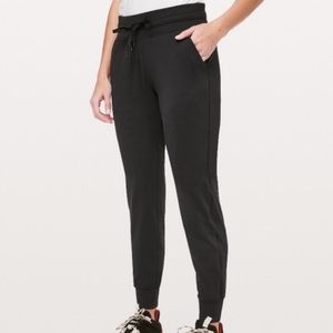 Lululemon ready to rulu jogger